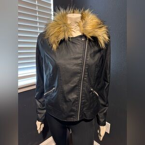 Love Star Black Pleather Fur Collar Zip Pockets Short Jacket Coat NWOT Size XL